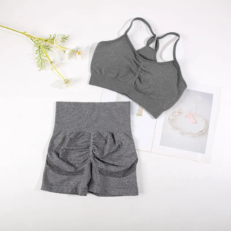 CHRLEISURE Seamless Sports Set Women Yoga Suit With Cycling Shorts - Alice's Wellness Hub